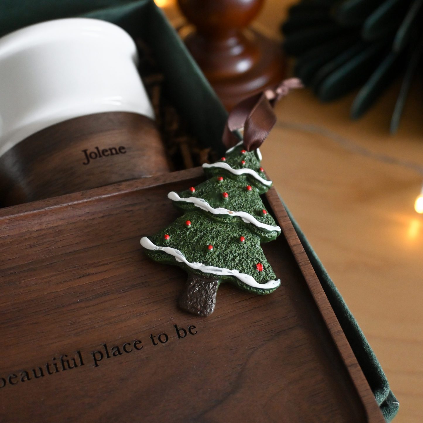 Personalised Couple Gift Set - The Mistletoe Moment  | Singapore