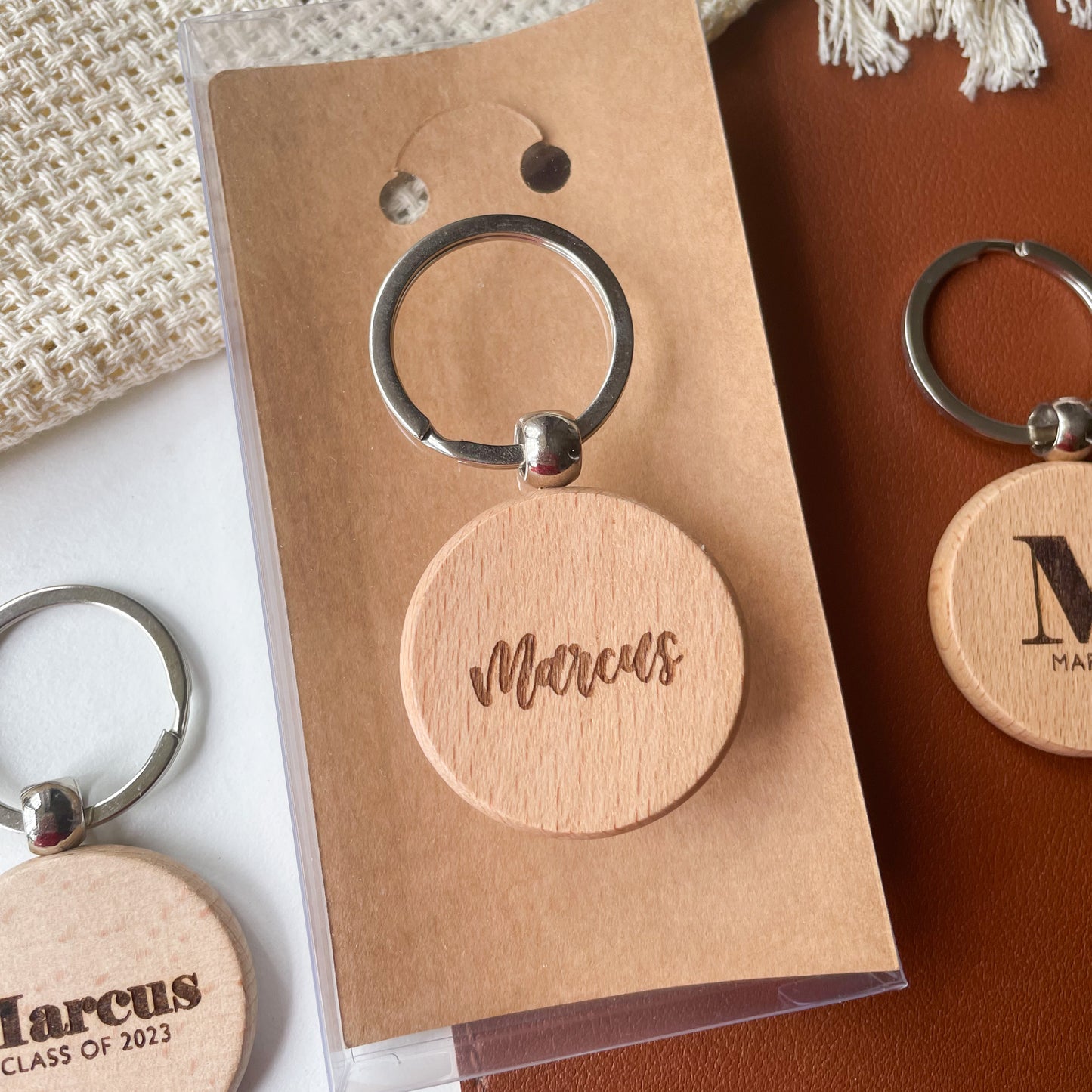 Wooden Engrave Keychain (Round)