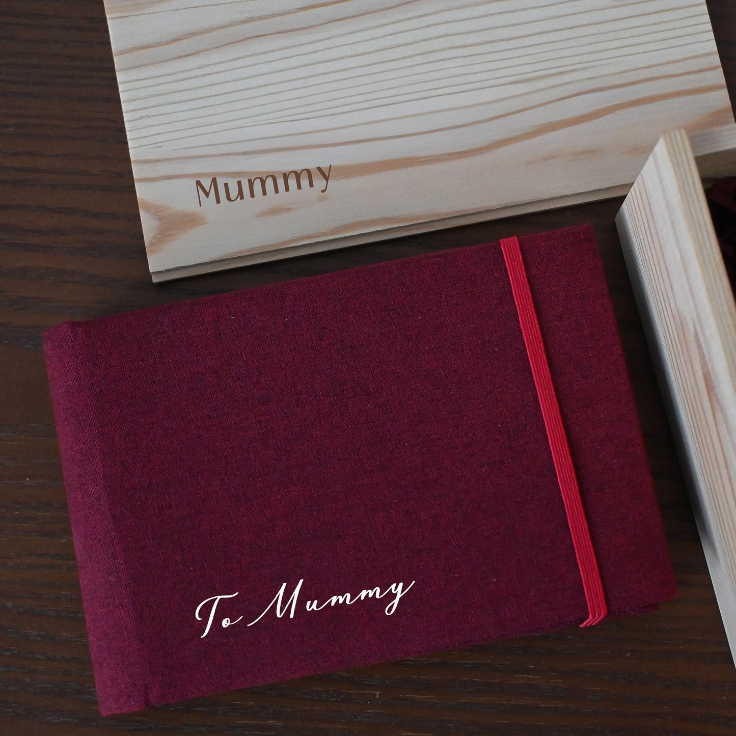 Personalised Mother’s Day Gift Set – Moments & Memories Singapore