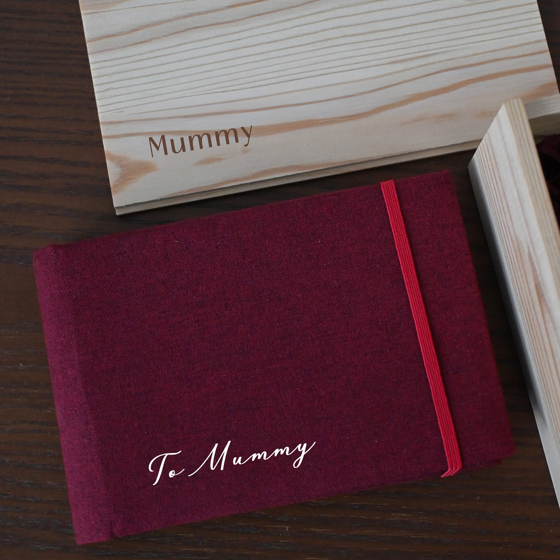 Personalised Mother’s Day Gift Set – Moments & Memories Singapore