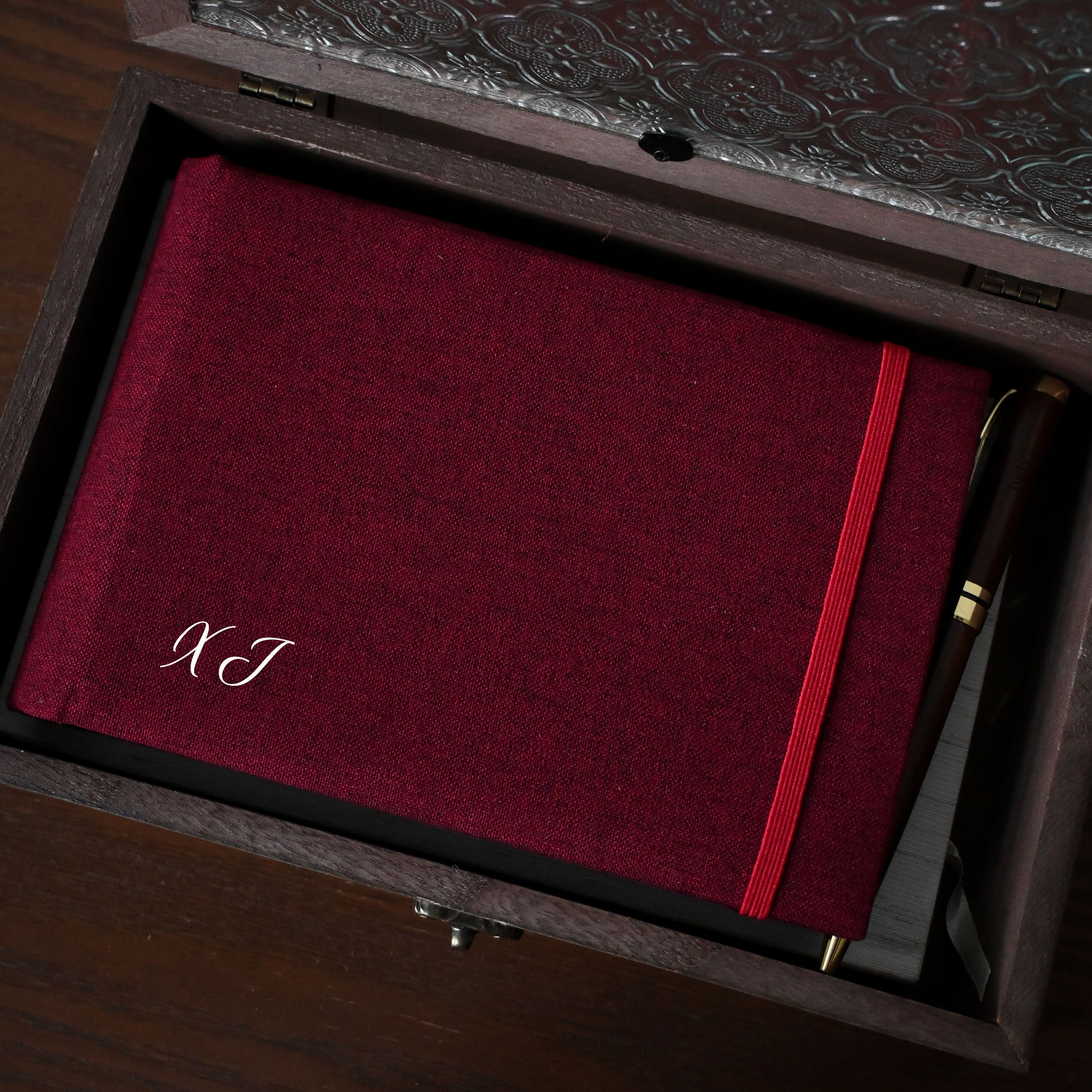 Personalised Mother’s Day Gift Set – Treasured Moments Singapore