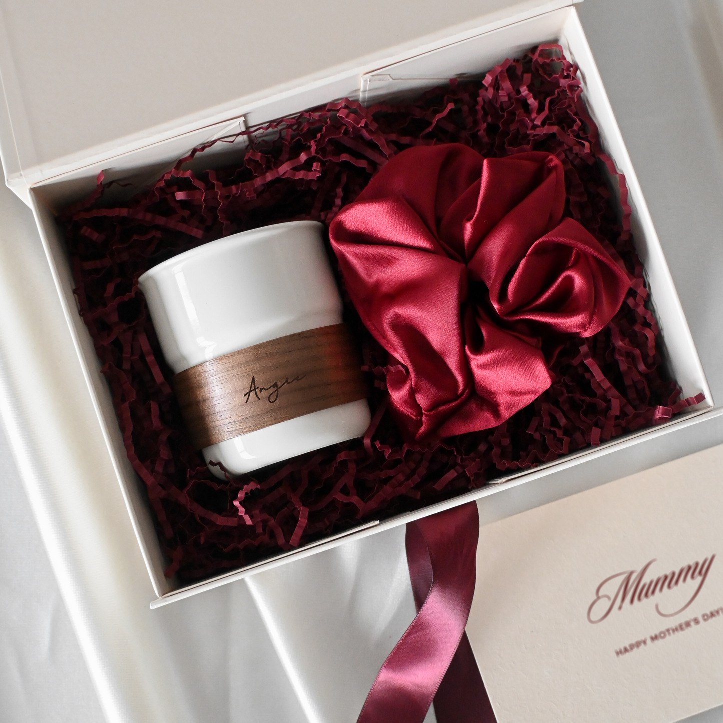 Personalised Mother’s Day Gift Set – Timeless Touch Singapore