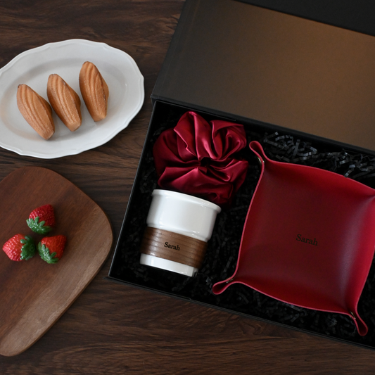 Personalised Mother’s Day Gift Set – Wine & Noir Singapore