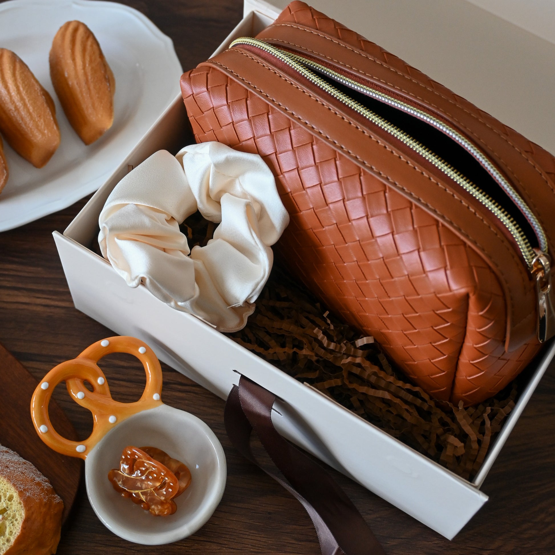 For Her Gift Set – Pretzel Love Singapore