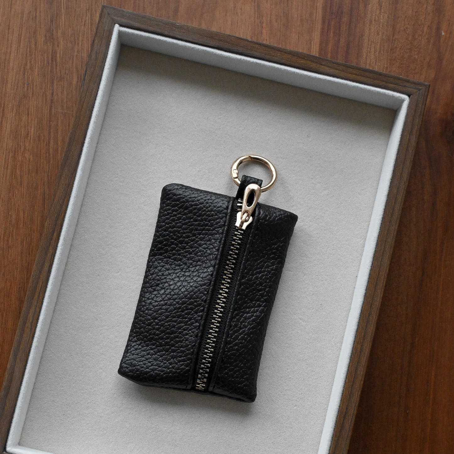 Flat Zip Pouch (Black)