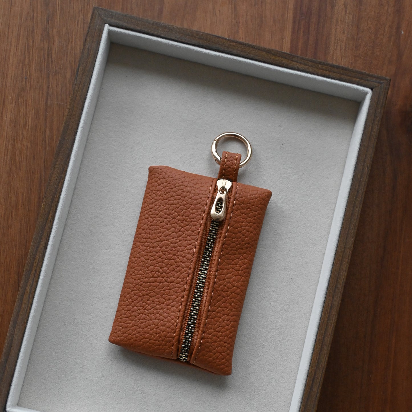 Flat Zip Pouch (Brown)