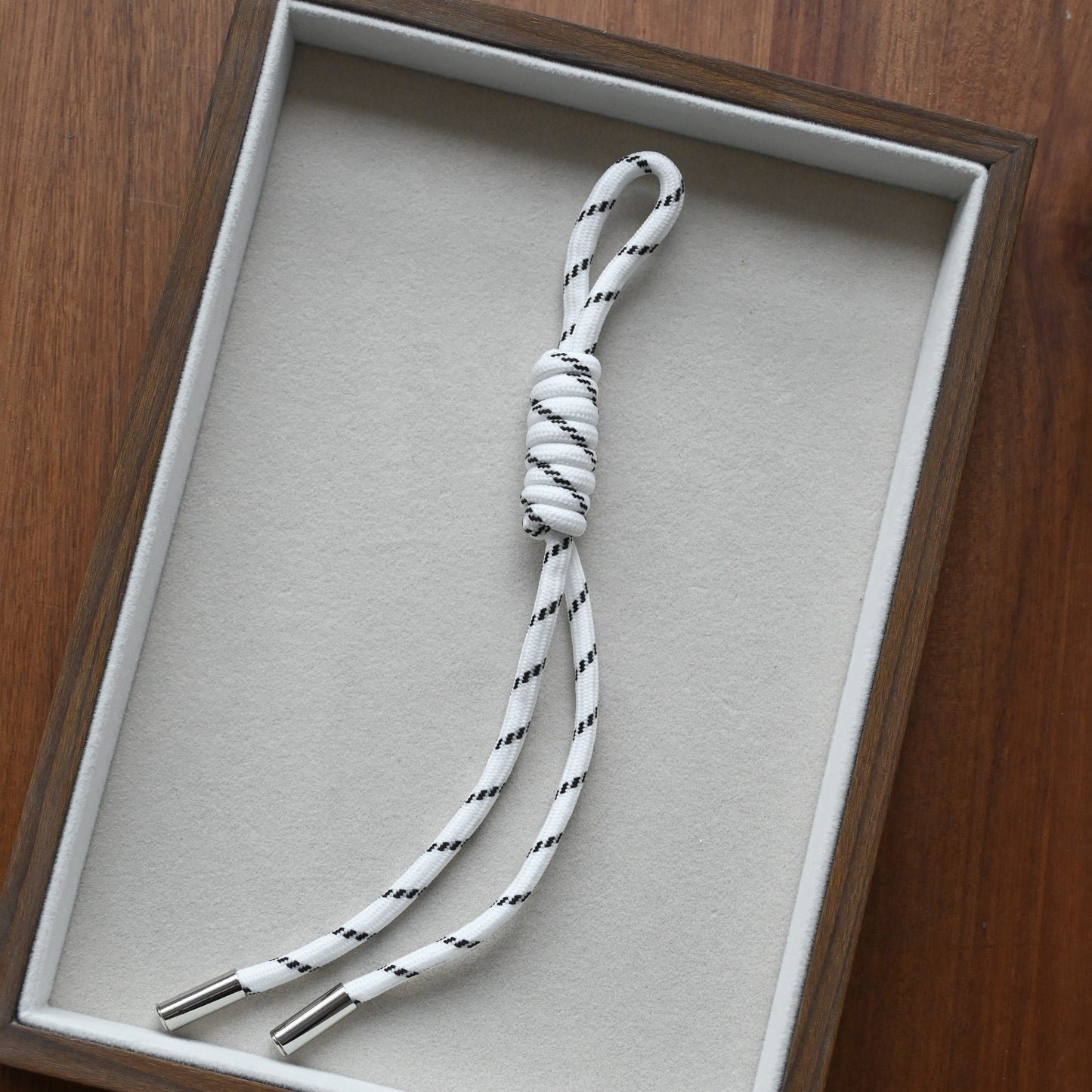 Paracord Strap (White)