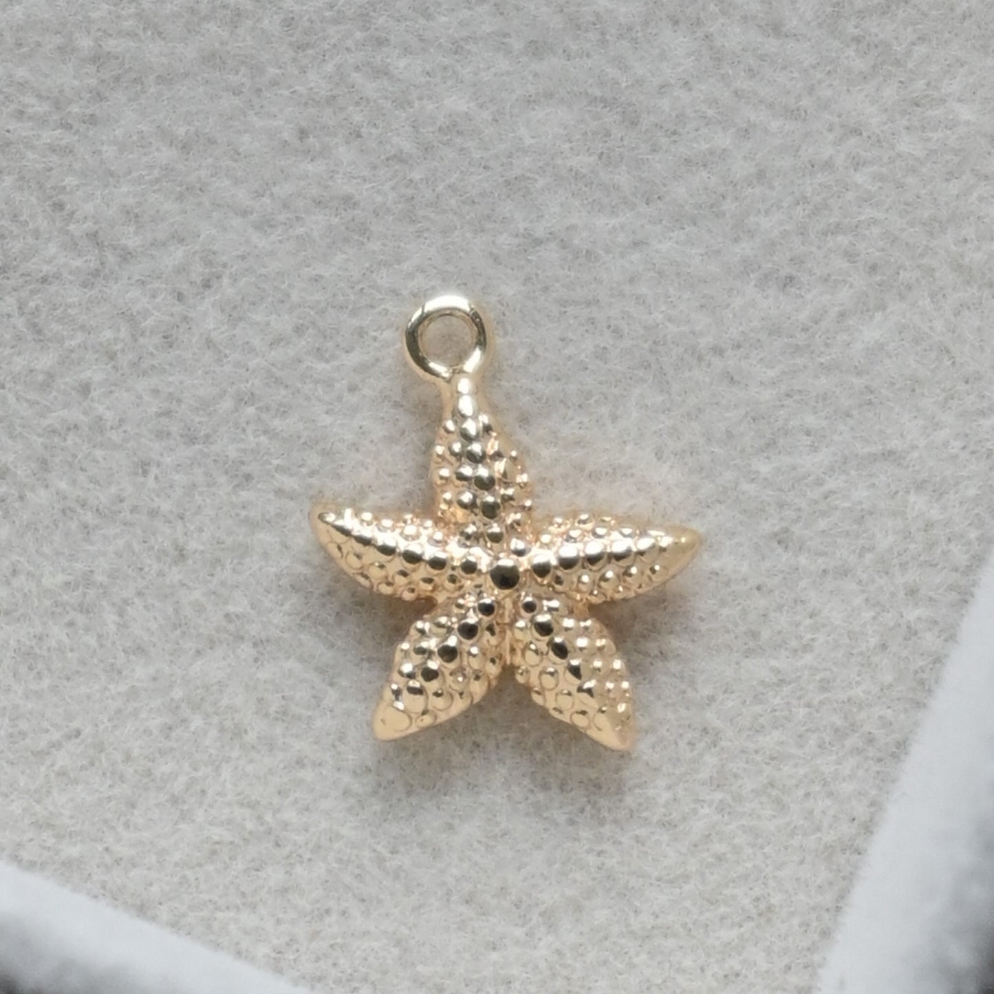 Starfish Charm (Gold)