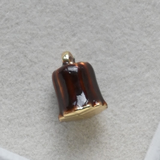 Canele Charm (Gold)