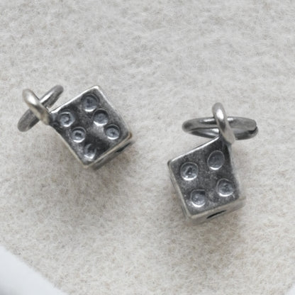 Dice Charm (Silver)