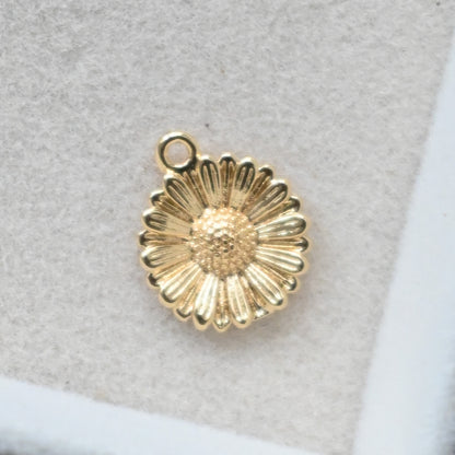 Sunflower Charm (Gold)