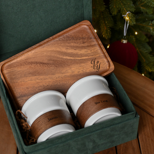 Couple Gift Set - The Mistletoe Moment