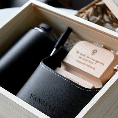 Personalised Graduation Gift Set - Timeless Singapore