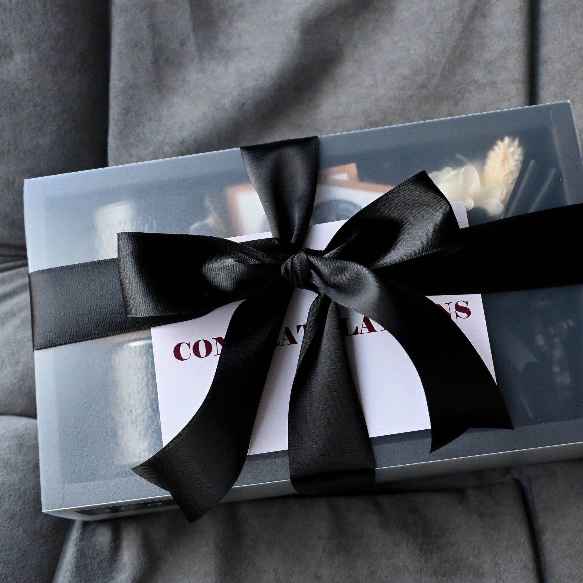 Personalised Classic Walnut Gift Set - The Black Edition Singapore