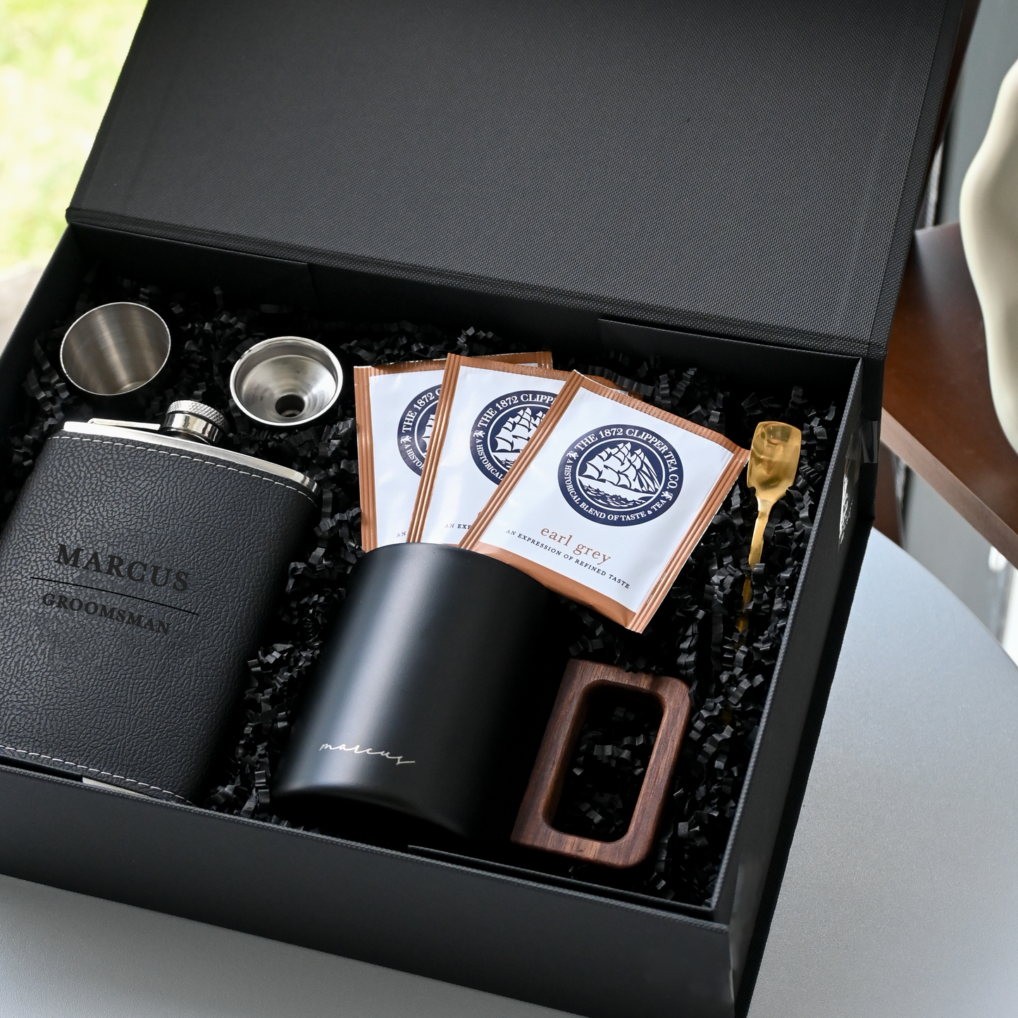 Personalised Groomsmen Gift Set with Hip Flask - Best Bud Singapore 